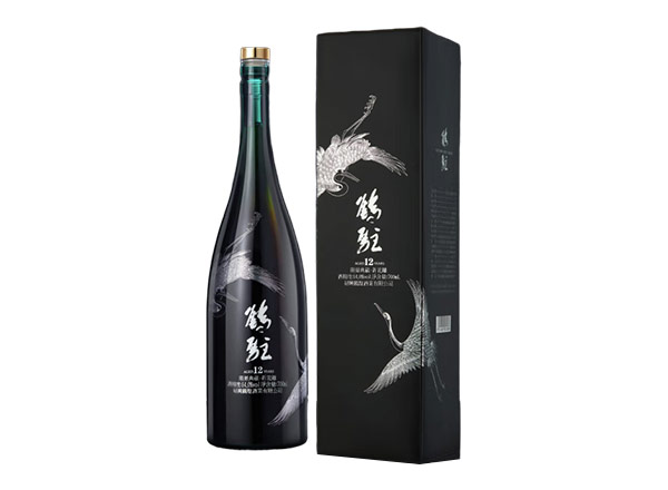 沈阳鹤驻12年黄酒回收鹤驻新花雕12年700ML黄酒礼盒